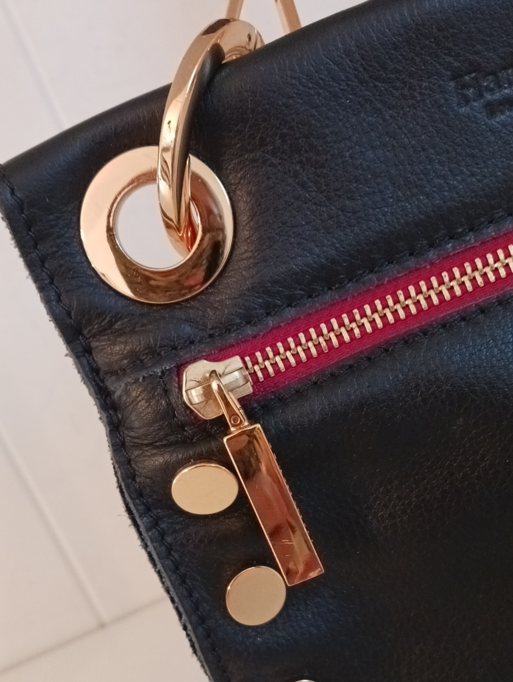 HAMMITT BLK LEATHER CROSS BODY - Picture 2 of 10